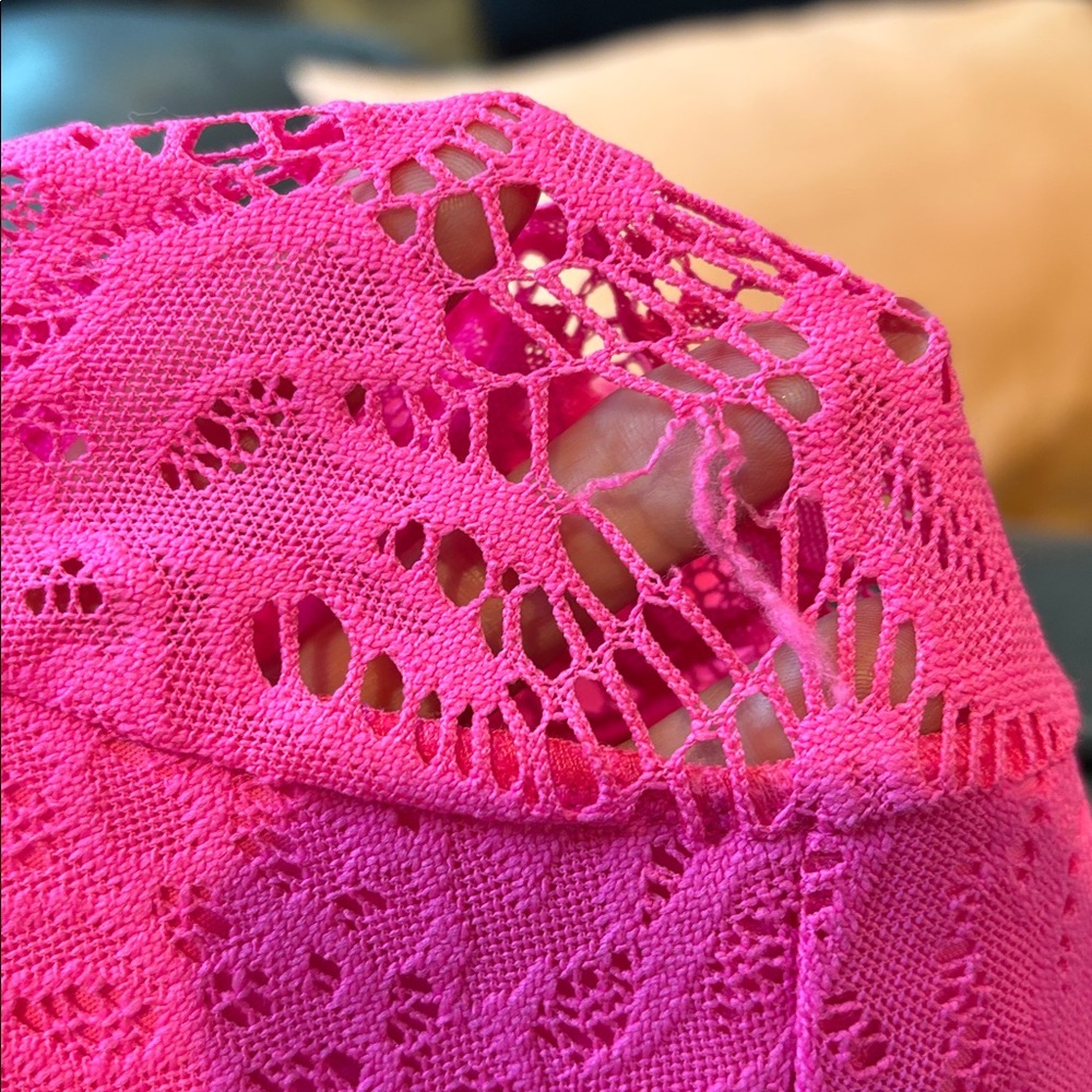 Lilly Pulitzer lace Tiki Wrap Romper In Pink size small dress shorts 1-pc - Picture 6 of 10